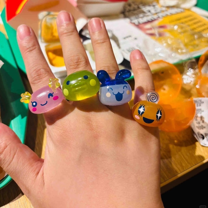 Bandai Model Tamagotchi - Bandai Tamagotchi Transparent Cute Ring Mametchi
