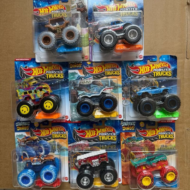 New Genuine Hot Wheels FYJ44 M - Hot Wheels Car Mainline review and price
